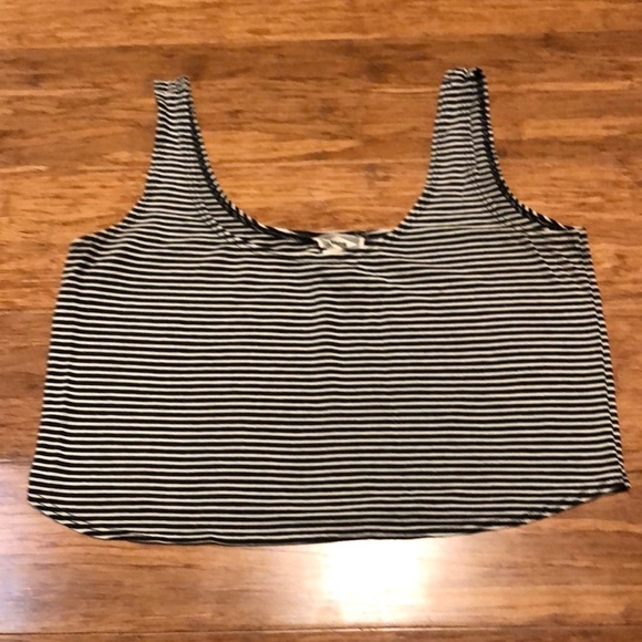 PacSun Kirra black & white stripe cropped tank top - Picture 1 of 5
